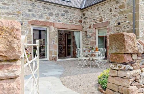 Dingwall Cottage | 3 Bed in Dingwall (oc-93870)