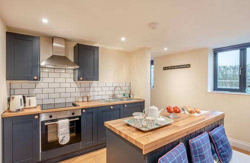 Messing Cottage | 3 Bed in Feering (oc-hen6)