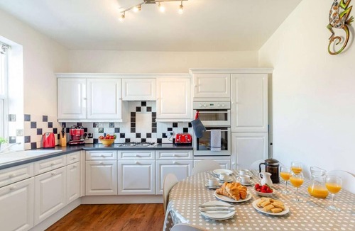 Harrogate City Centre Cottage | 3 Bed in Harrogate (oc-hh056)