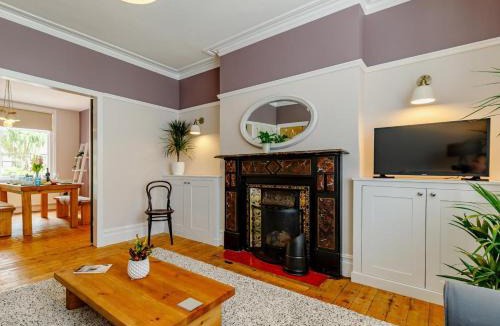 Chapel en le Frith House | 3 Bed in High Peak oc-88180
