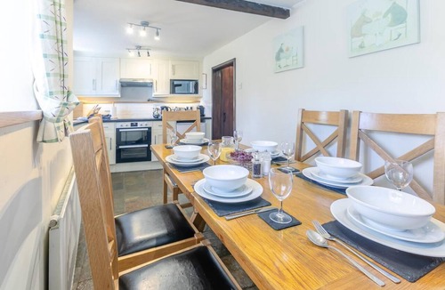 Honiton Cottage | 3 Bed in Honiton (oc-c32662)