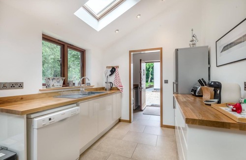 Hethel Cottage | 3 Bed in Ketteringham (oc-1878)
