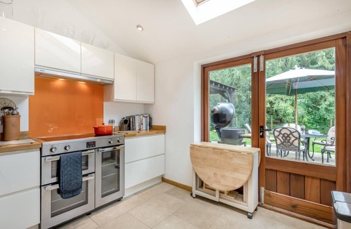 Hethel Cottage | 3 Bed in Ketteringham (oc-1878)