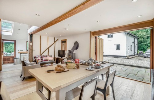 Hethel Cottage | 3 Bed in Ketteringham (oc-1878)