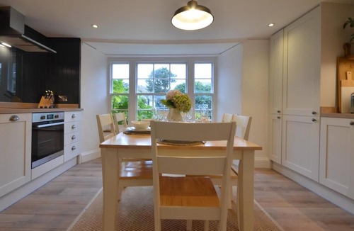 Burgh Island Cottage | 3 Bed in Kingsbridge (oc-87005)