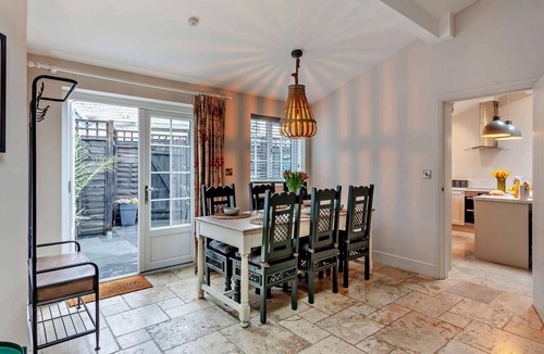 Curry Rivel Cottage | 3 Bed in Langport (oc-94302)
