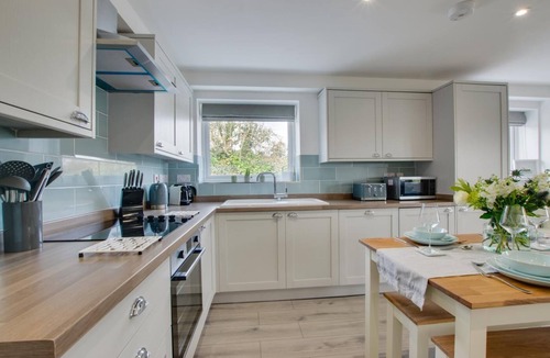 Little Petherick Cottage | 3 Bed in Little Petherick (oc-p00899)