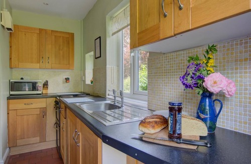 Glyn Ceiriog Cottage | 3 Bed in Llangollen (oc-waf216)