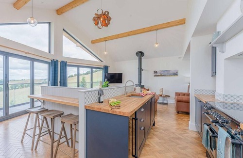 Montgomery Cottage | 3 Bed in Montgomery (oc-88641)