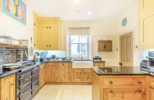 Holworth Cottage | 3 Bed in Osmington (oc-e30588)