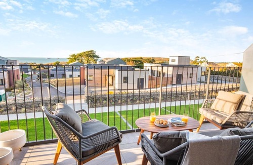 Constantine Bay Apartment | 3 Bed in Padstow (oc-w28313)