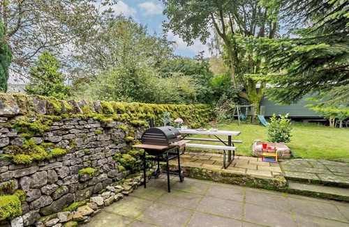 Embsay Cottage | 3 Bed in Skipton (oc-93485)