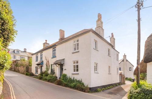 Thurlestone Cottage | 3 Bed in Thurlestone (oc-h30263)