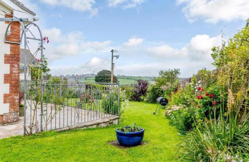 Langtree House | 3 Bed in Torrington oc-79041