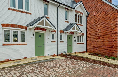 West Lulworth Cottage | 3 Bed in Wareham (oc-91200)