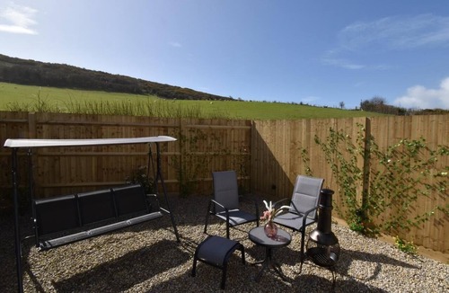 West Lulworth Cottage | 3 Bed in Wareham (oc-91200)