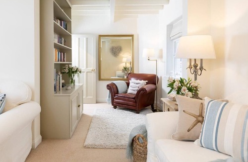 Sandsend Cottage | 3 Bed in Whitby (oc-86968)