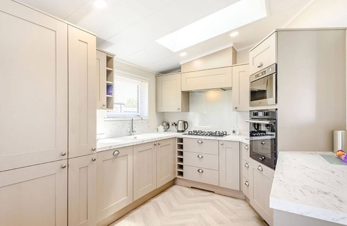 Addlethorpe Cabin | 3 bedroom accommodation in Addlethorpe