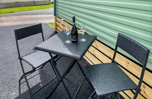 Morecambe Cottage | 3 bedroom accommodation in Heysham, near Lancaster
