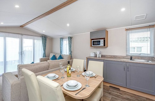 Prestatyn House | 3 bedroom accommodation in Prestatyn, Denbighshire