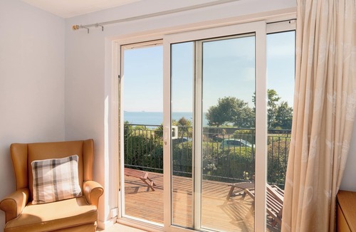 Roundham House | 3 bedroom accommodation in Paignton