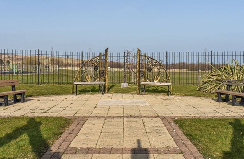 Peterlee Cottage | 3 bedroom accommodation in Easington Colliery, near Peterlee