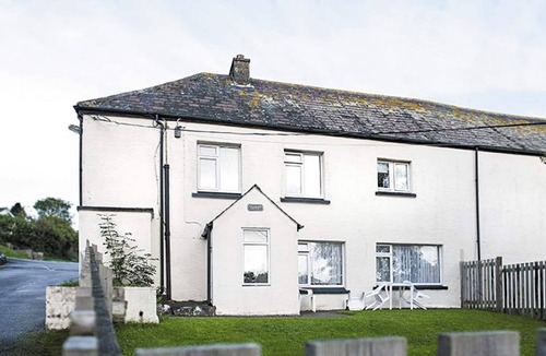 Looe Cottage | 3 bedroom accommodation in Polperro