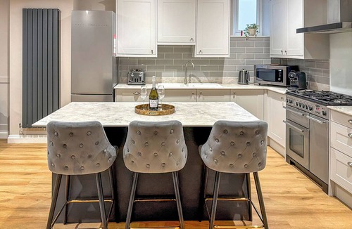 Richmond Cottage | 3 bedroom accommodation in Richmond