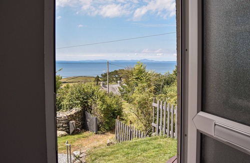 Llandanwg Cottage | 3 bedroom accommodation in Harlech