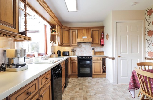 Kyleakin Cottage | 3 bedroom accommodation in Gorstan, near Garve