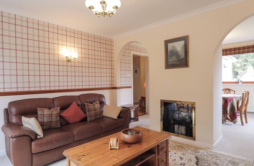 Kyleakin Cottage | 3 bedroom accommodation in Gorstan, near Garve