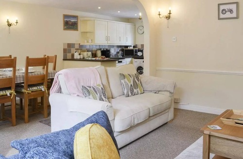 Lockton Cottage | 3 bedroom accommodation in Lockton, near Pickering