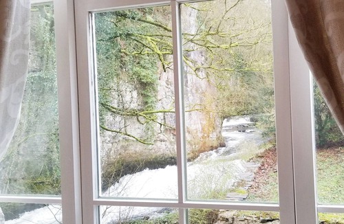 Litton Mill Cottage | 3 bedroom accommodation in Buxton