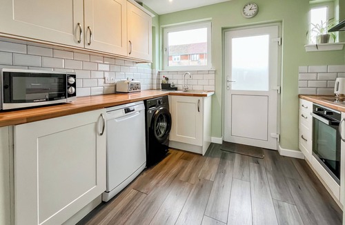 Ceres Cottage | 3 bedroom accommodation in Ceres, near Cupar