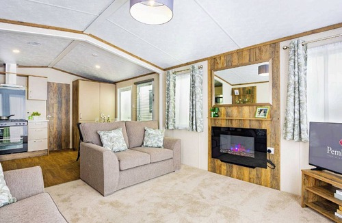 Dinas House | 3 bedroom accommodation in Llandwrog, Caernarfon