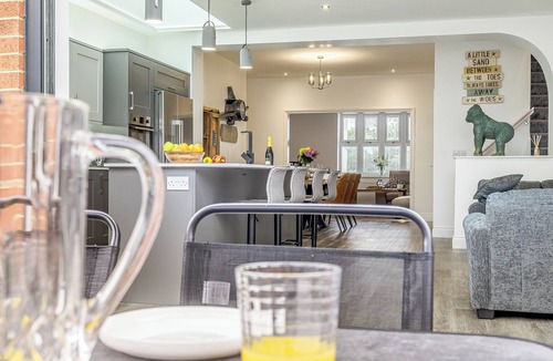 Durham Cottage | 3 bedroom accommodation in Quebec, Near Durham