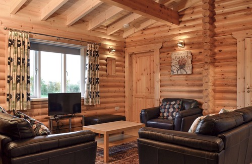 Selby Cottage | 3 bedroom accommodation in Brayton, Selby