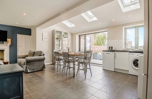 Holt Cottage | 3 bedroom accommodation in Blakeney, near Holt