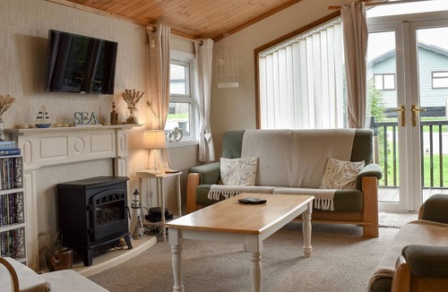 Looe Cottage | 3 bedroom accommodation in Killigarth, near Polperro