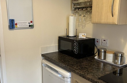 Bont Newydd Apartment | 32 Chapel St Apartment, 1st floor