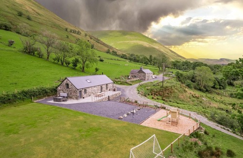Mawddwy Cottage | 4 Bed in Dinas Mawddwy (oc-bow305)