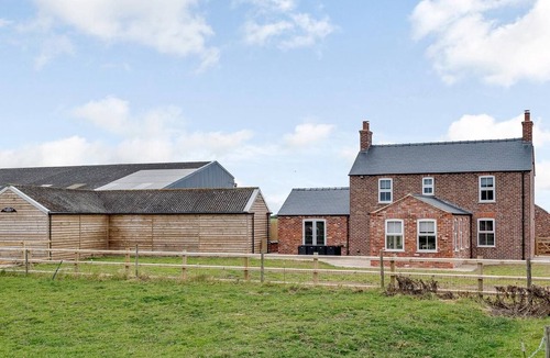 Mablethorpe Cottage | 4 Bed in Mablethorpe (oc-78453)