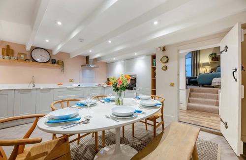 Alnmouth Cottage | 4 Bed in Alnmouth (oc-j30402)