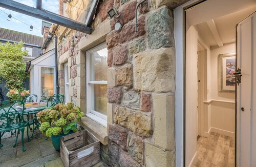 Alnmouth Cottage | 4 Bed in Alnmouth (oc-j30402)