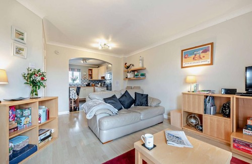 Little Haven Cottage | 4 Bed in Broad Haven (oc-b27955)