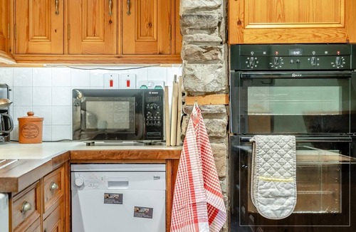 Llangattock Cottage | 4 Bed in Crickhowell (oc-bn117)