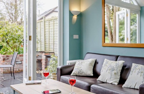 Winfrith Newburgh Cottage | 4 Bed in Dorchester (oc-dc190)