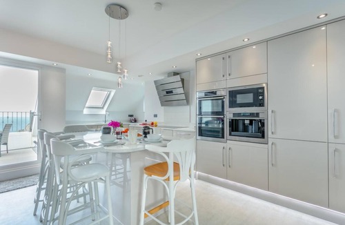 Hele Apartment | 4 Bed in Ilfracombe (oc-c29344)