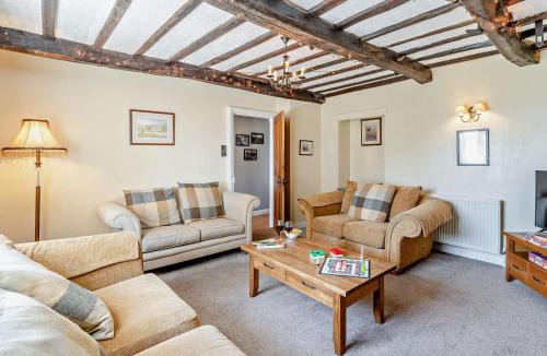 Kirkby Stephen House | 4 Bed in Kirkby Stephen oc-92503
