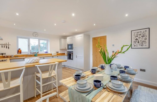 Westbrook Court Cottage | 4 Bed in Llanigon (oc-t33091)